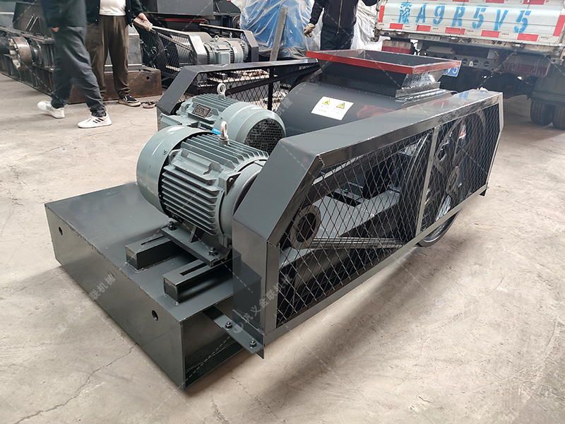 煤矸石雙齒輥破碎機的出料粒度能達到多少?產量多大? 煤矸石雙齒輥破碎機的出料粒度能達到多少?產量多大?