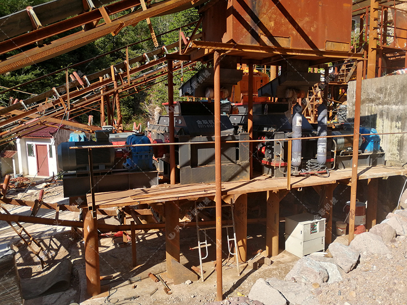 液壓對輥制砂機產量高低取決于哪些因素？