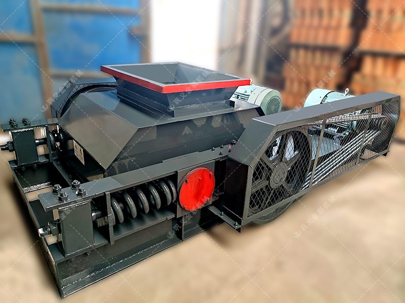 硬巖與軟巖通吃，雙齒輥破碎機(jī)的“牙齒”究竟有多鋒利？